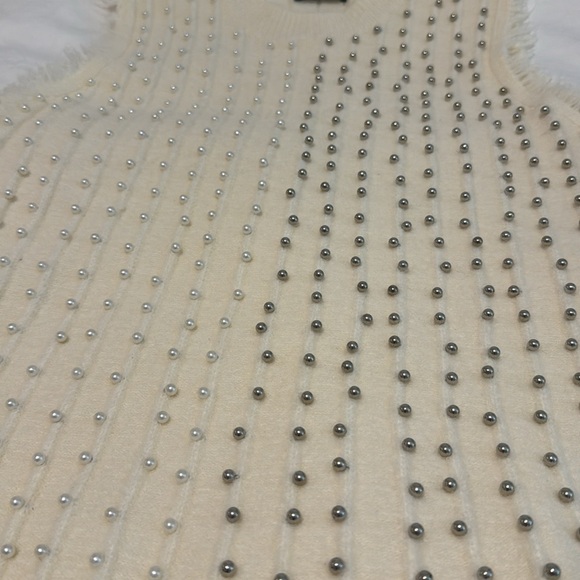 Cream VICI top - Picture 2 of 2